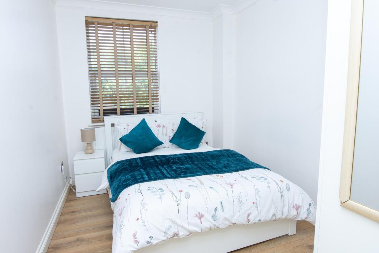 Evergreen Apartments-Flat 4, Londra Esterno foto