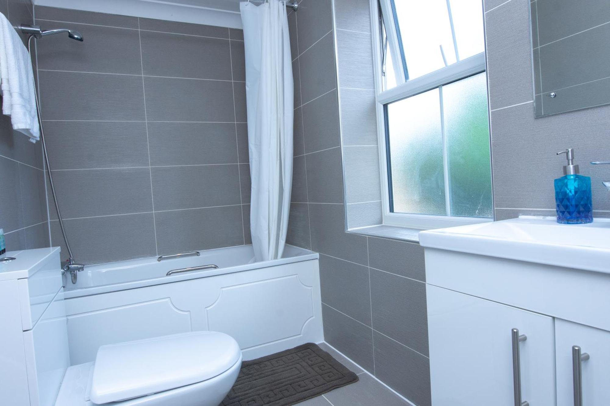 Evergreen Apartments-Flat 4, Londra Esterno foto