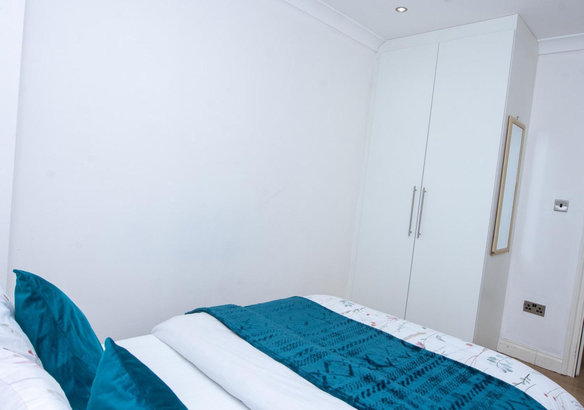 Evergreen Apartments-Flat 4, Londra Esterno foto