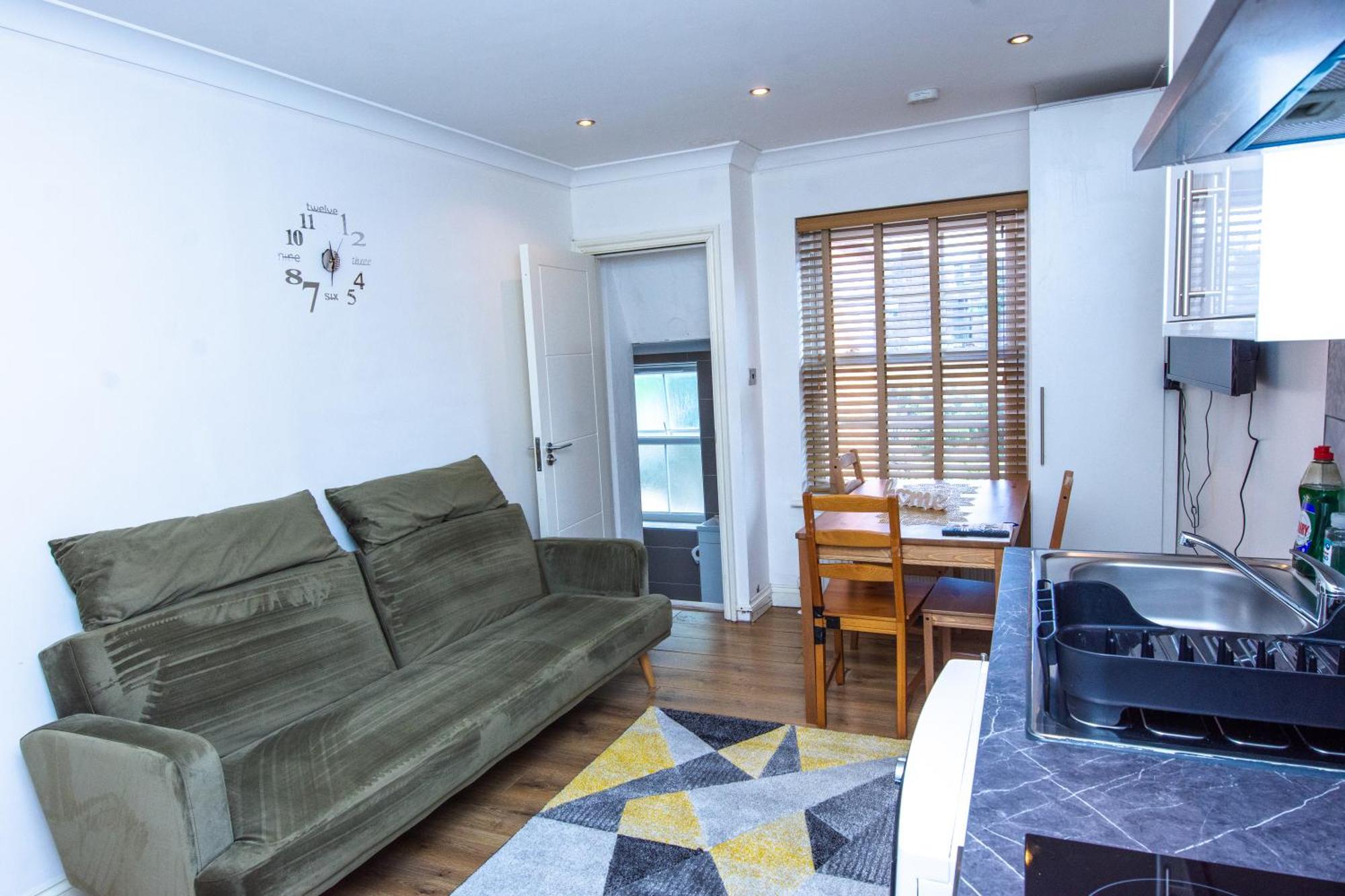 Evergreen Apartments-Flat 4, Londra Esterno foto